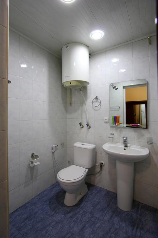 Studio With Balcony On Sayat Nova Avenue Yerevan Ngoại thất bức ảnh